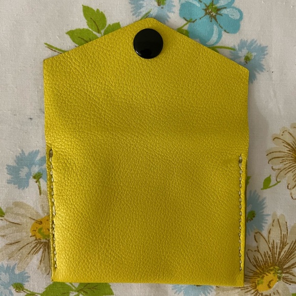 Handmade Genuine Leather Wallet - Picture 4 of 5